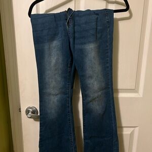 VERY CHEAP CLOTHING PACK